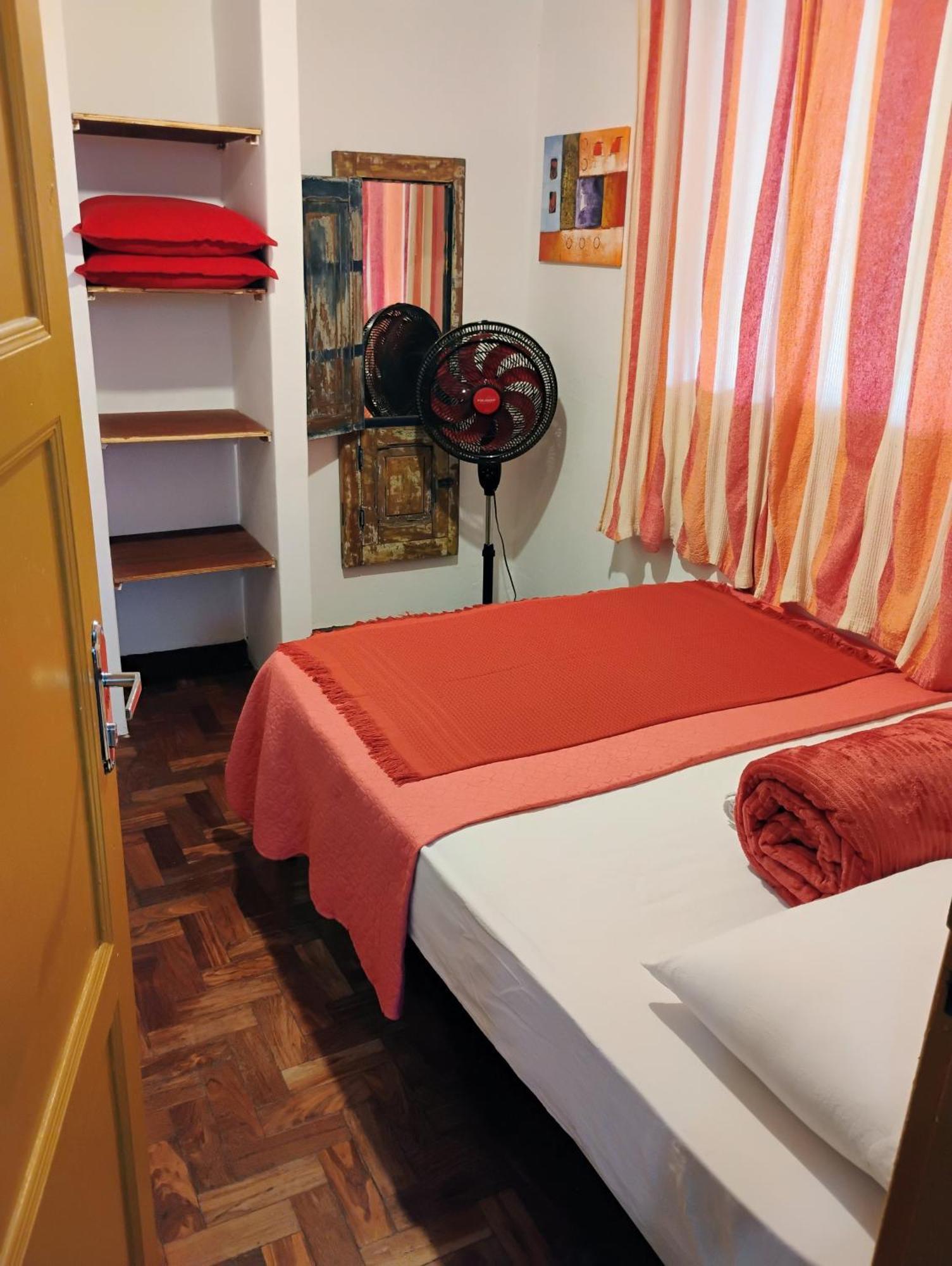 Bed & Breakfast Pousada Seu Souza *